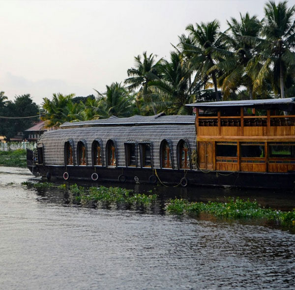 Kerala Houseboat