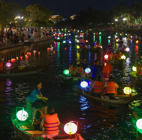 Vietnam boats